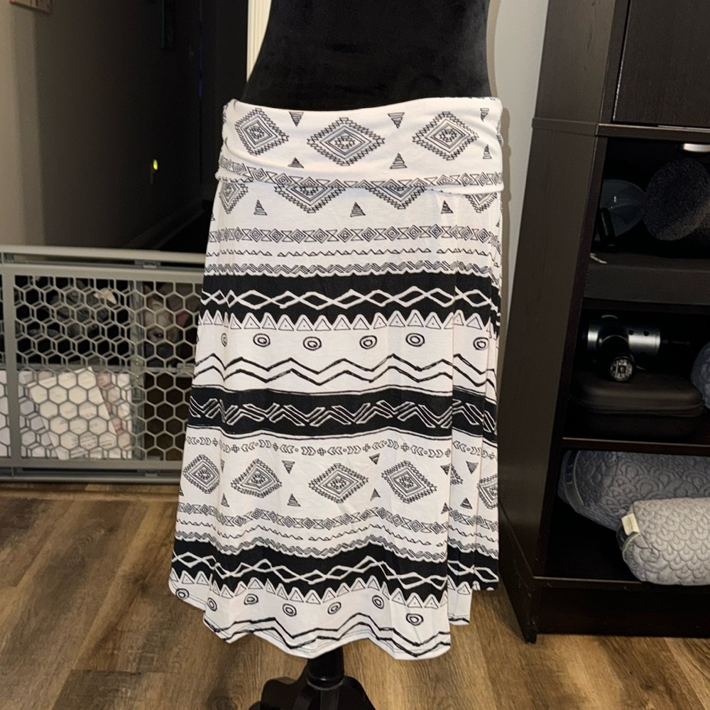 Lularoe Printed Skirt
